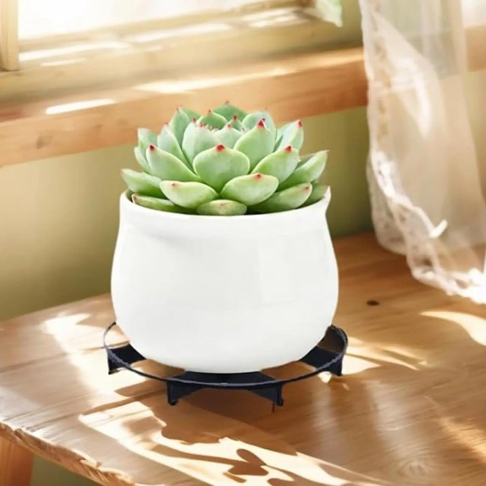 Plant Saucer Stand Black Ventilated Plastic Flower Pot Risers Base Round Indoor Outdoor Supports for Balcony Garden Use