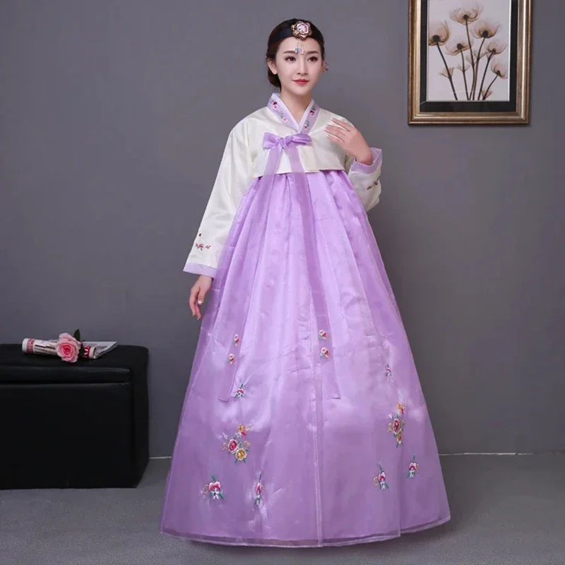 

Women Korean Ethnic Costumes Embroidered Traditional Korean Hanbok Dress Dae Jang Geum Dance Costume Lady National Clothing 89