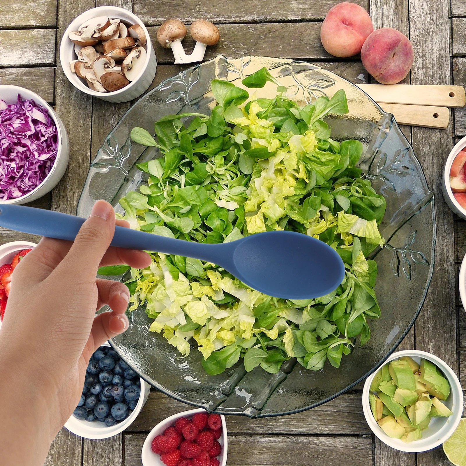 

Humanized Handle Silicone Spoon Kitchen Cooking Utensil Ergonomic Soup Spoon Heat Resistant Food Grade Non-Stick for Porridge