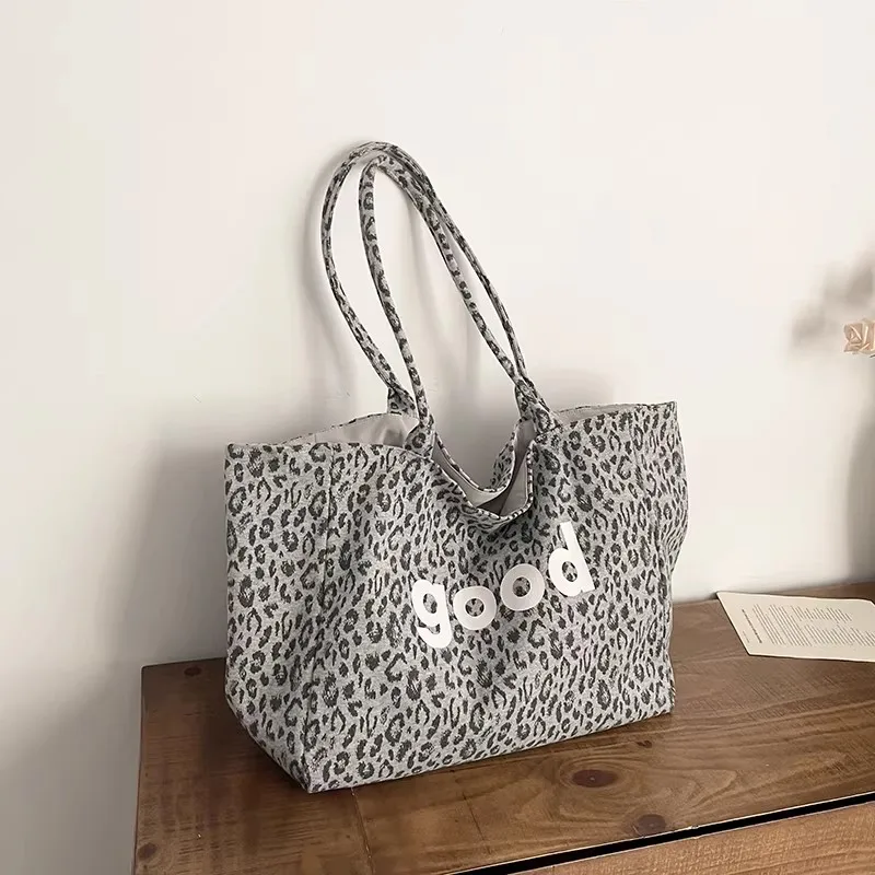 

Vintage Leopard Print Canvas Tote Bag Large Capacity Shoulder Bag with Letter Reusable Casual Daily Shopping Bags for Women