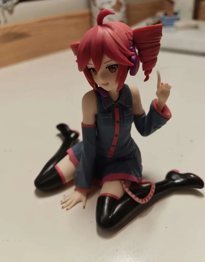 New Product In Stock Anime Heavy Miku Sitting Posture Figurine Model Desktop Decoration Holiday Surprise Gift For Friends