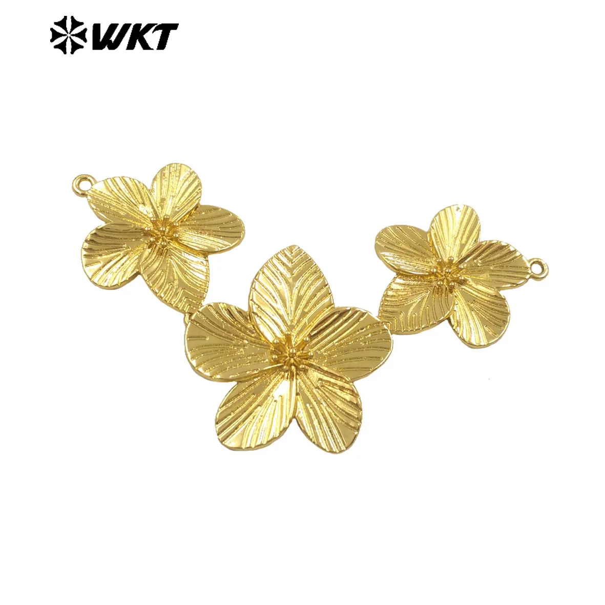 

WT-C333 WKT New Arrival Beautiful And Exquisite With Flower Shape 18k Gold Plated Connector Pendant For Laddy Decoration