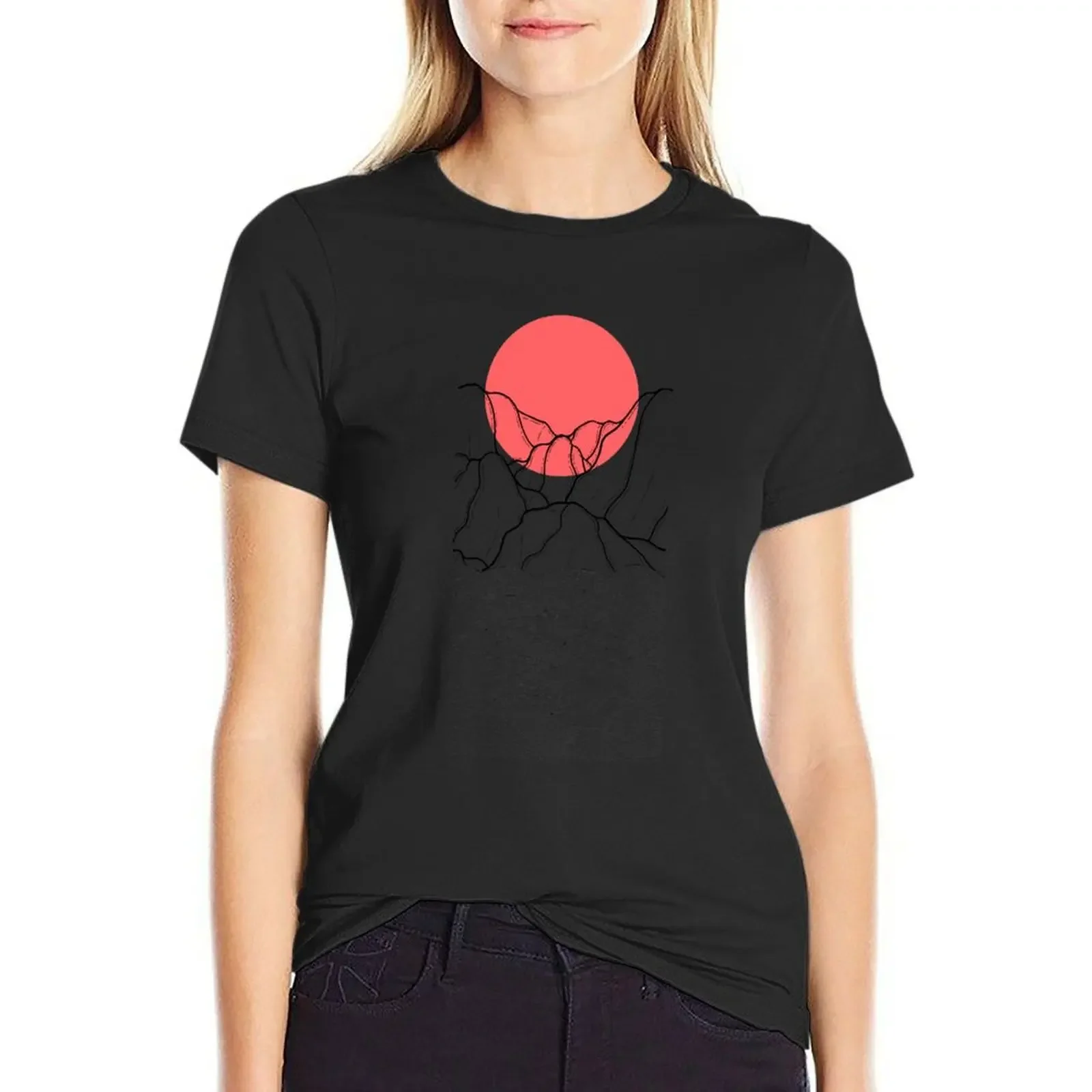 

As the warm sun sets T-Shirt lady clothes tees blacks plain Women's summer blouses 2025