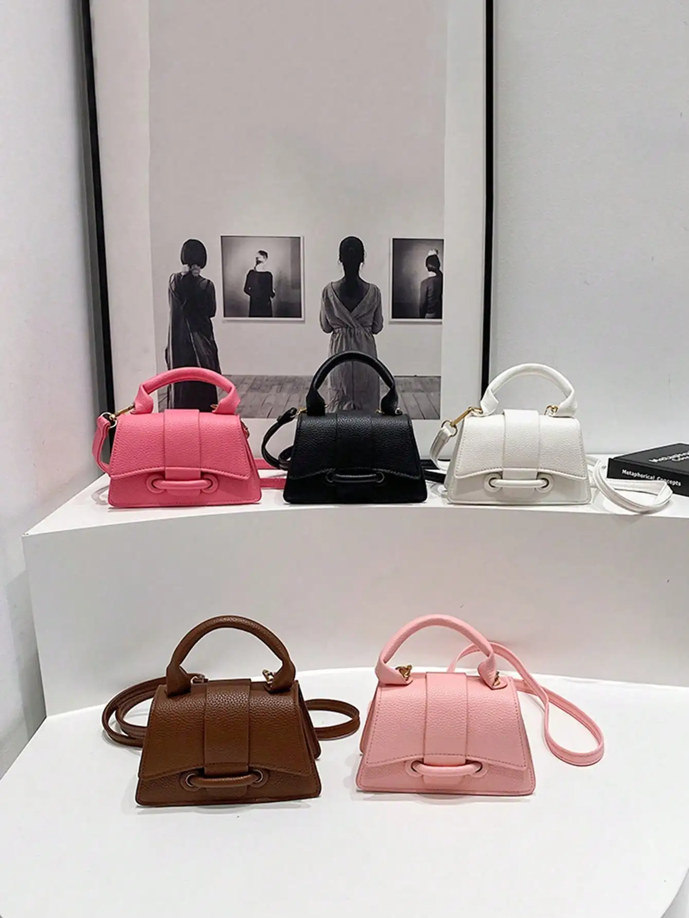 

Mini Top-Handle Bag with Magnet Closure, Lychee Texture PU Leather, Adjustable Strap, Solid Color