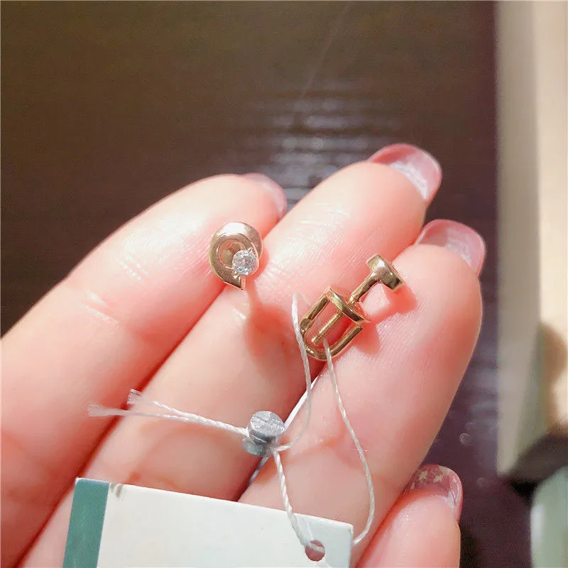 الجديد في 585 أقراط القمر الذهبية الأرجوانية مطلية بمسامير كلاسيكية من الذهب الوردي عيار 14 قيراط أقراط بسيطة للنساء مجوهرات الحفلات