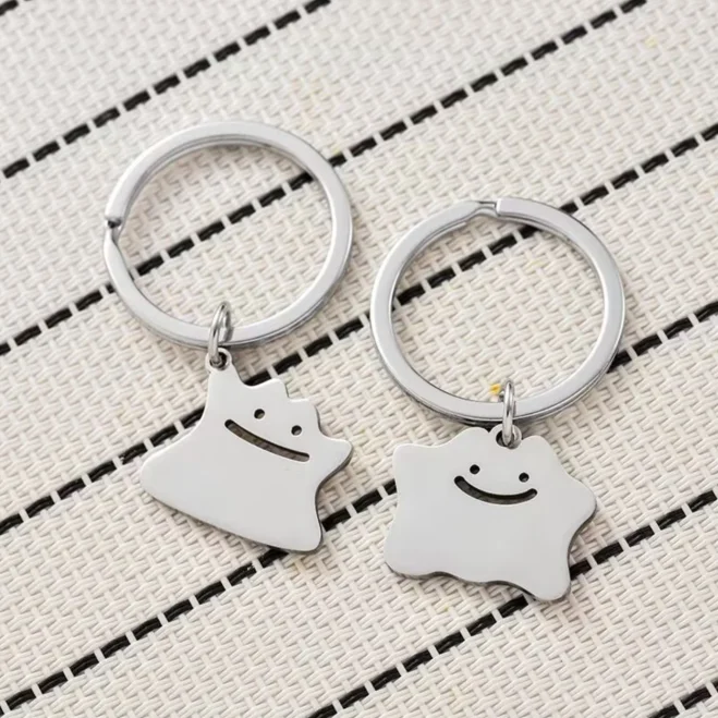 New Stainless Steel Cloud Smiley Ditto Ghost Keychain Bag Pendant Fashion Accessory Small Gift