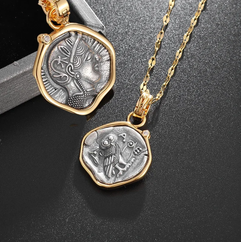 Exquisite Medieval Style Ancient Greek and Roman Warrior Portrait Double Sided Embossed Necklace Women's Fashion Party Jewelry