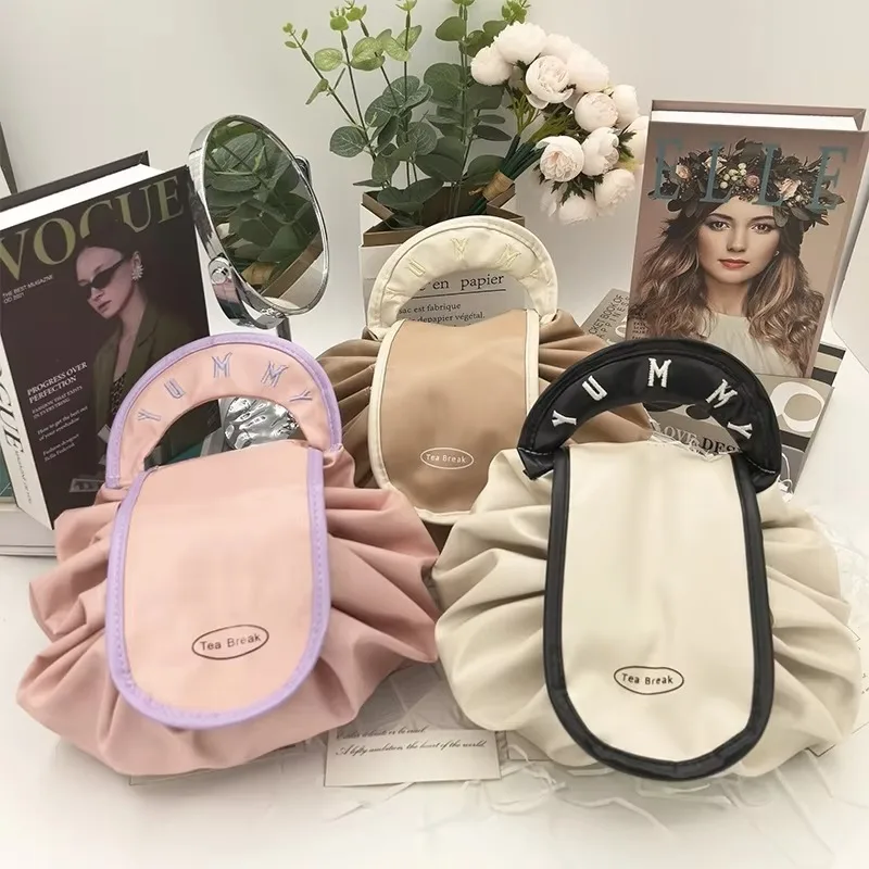 New Lazy Makeup Bag Large Capacity Portable Organizer Travel Bag Drawstring Bundle Bag Waterproof Washbag