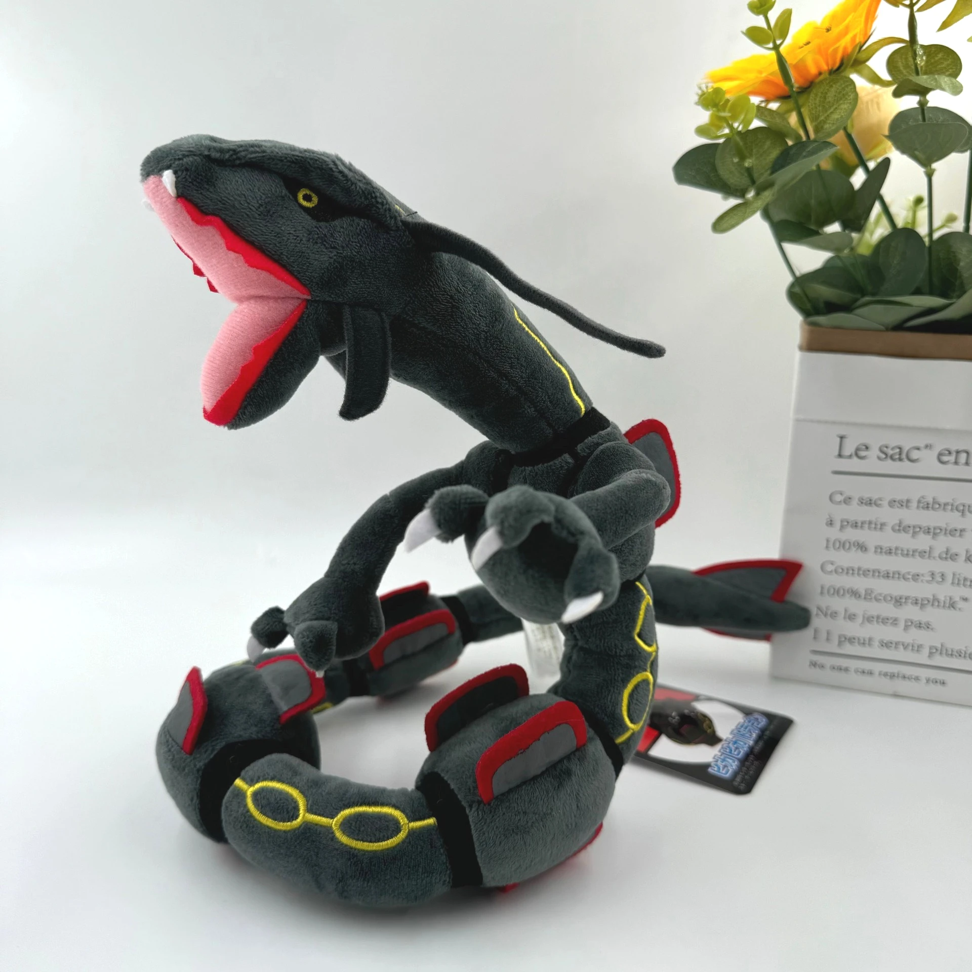 دمية رايكوازا محشوة بطول 78 سم - مراجعة Model Kit Rayquaza وسعره