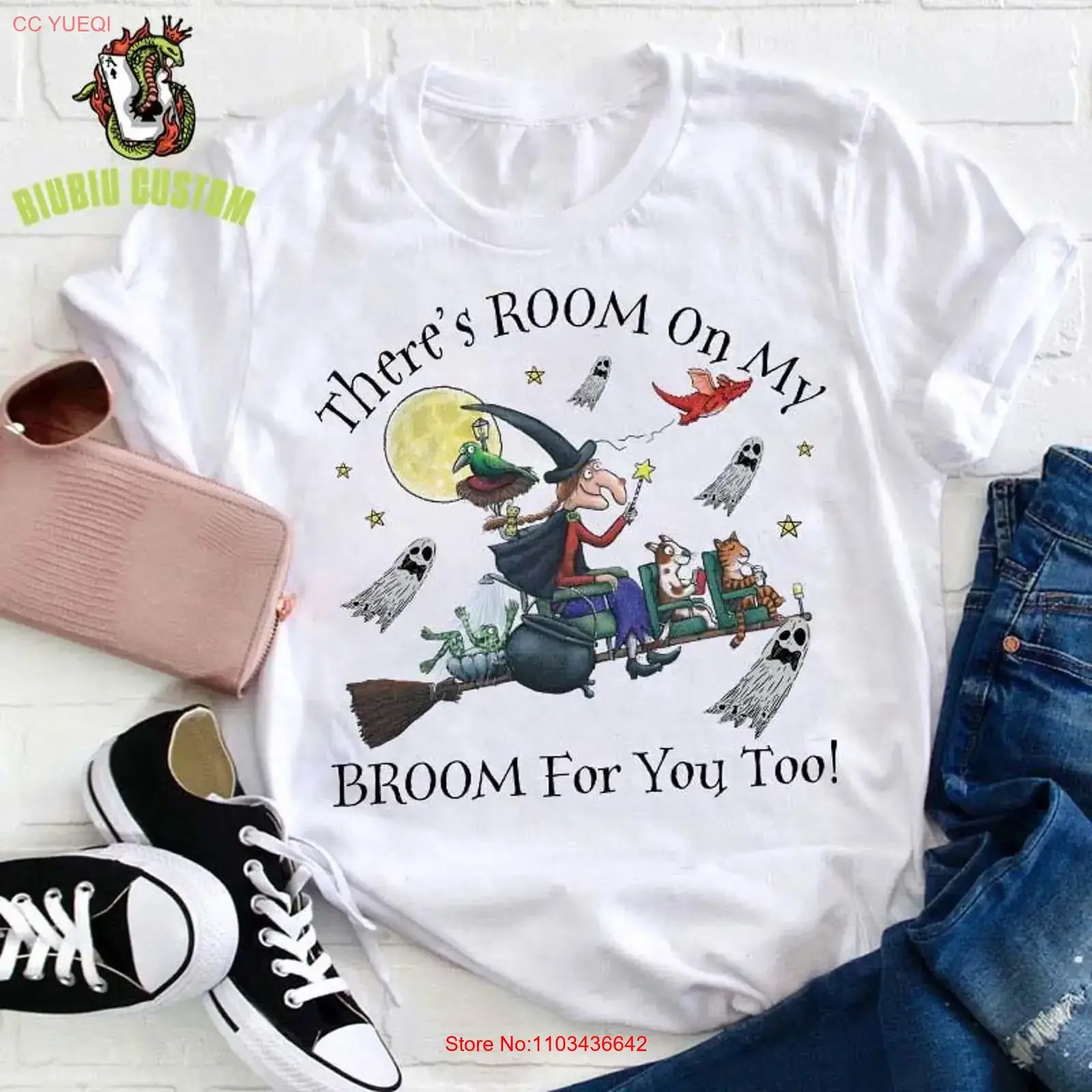 Il y a une chambre sur mon balai pour vous trop enseignant t-shirt Teacherlife Halloween amoureux des sorcières vintage lavé doux légèrement unisexe