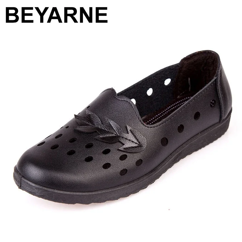 BEYARNESummer shoes women breathable flat shoes leather loafers woman flat shoes classic hole woman