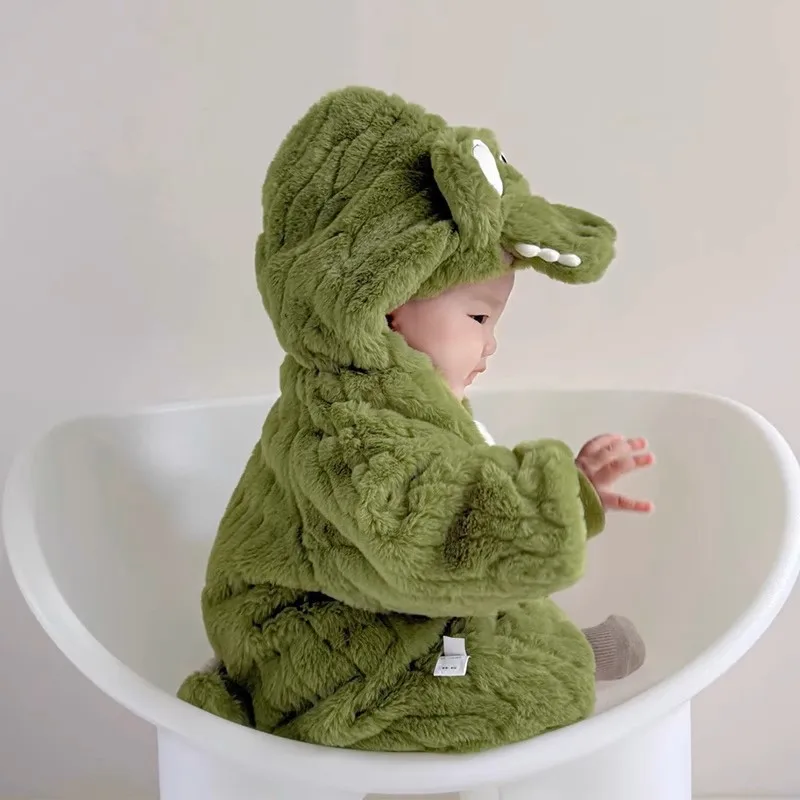 IYEAL معطف الشتاء الرضع الدافئة الصوف لطيف ديناصور مقنعين سستة بذلة أبلى القدمين رومبير الوليد الطفل سنوسويت