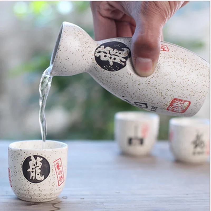 5pcs/set Ceramic Sake Pot Cups Set Flagon Liquor Cup Spirits Cups Set Japanese Bar Wine Set Flower Text Pattern Creative Gifts