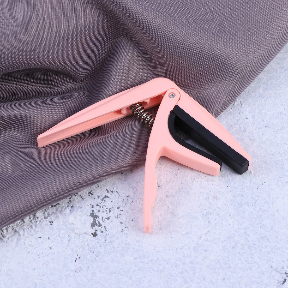 Professional Ukulele Capo Single-handed Ukelele Capo Zinc Alloy Ukulele Parts Accessories (Pink)