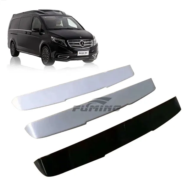 

V260 car exterior upgrade and modification The installation of the rear wing of the car is simple and convenient