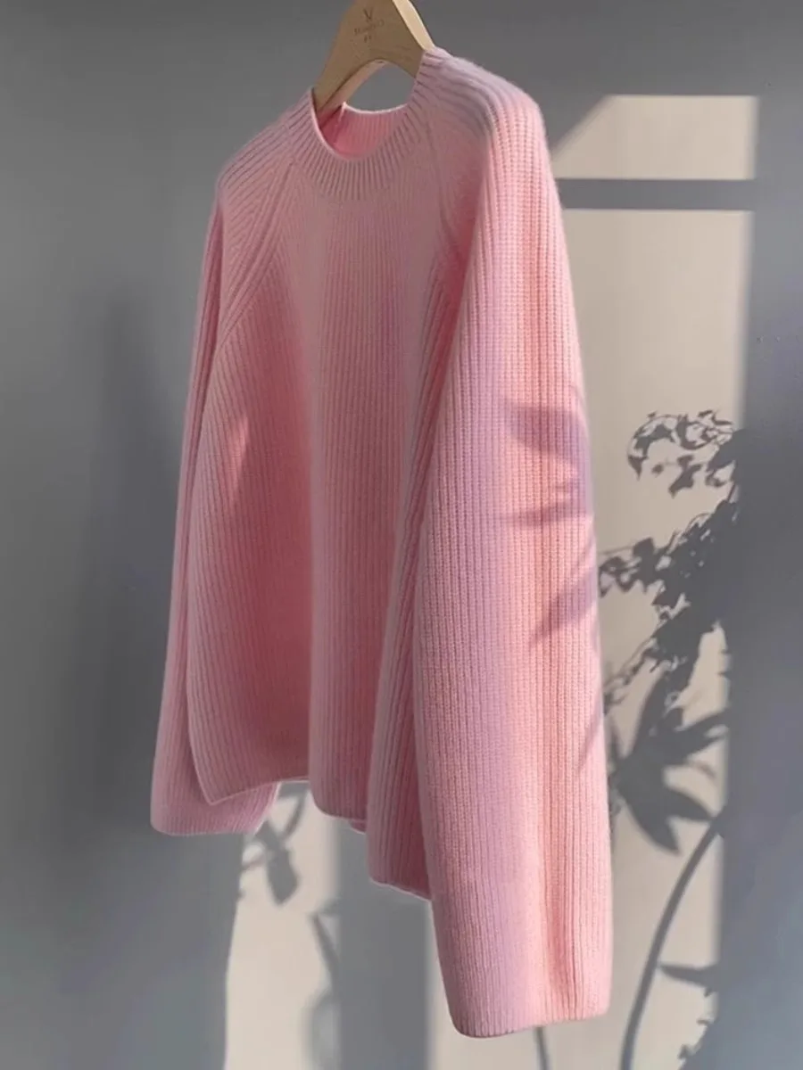 

Новый мягкий женский свитер из воскового кашемира с круглым вырезом осенью и зимой, свободный утолщенный свитер с ленивым ветром.