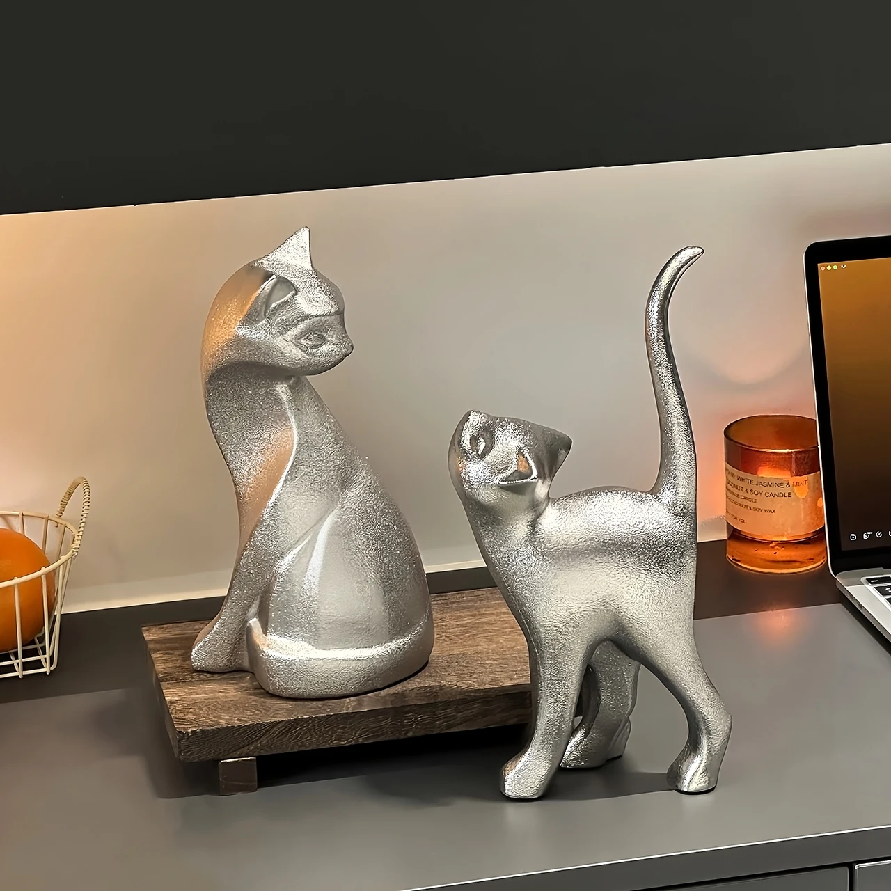 

Креативные керамические украшения для рабочего стола с изображением кота, геометрические животные, украшения для крыльца, декоративные эстетические произведения искусства для гостиной