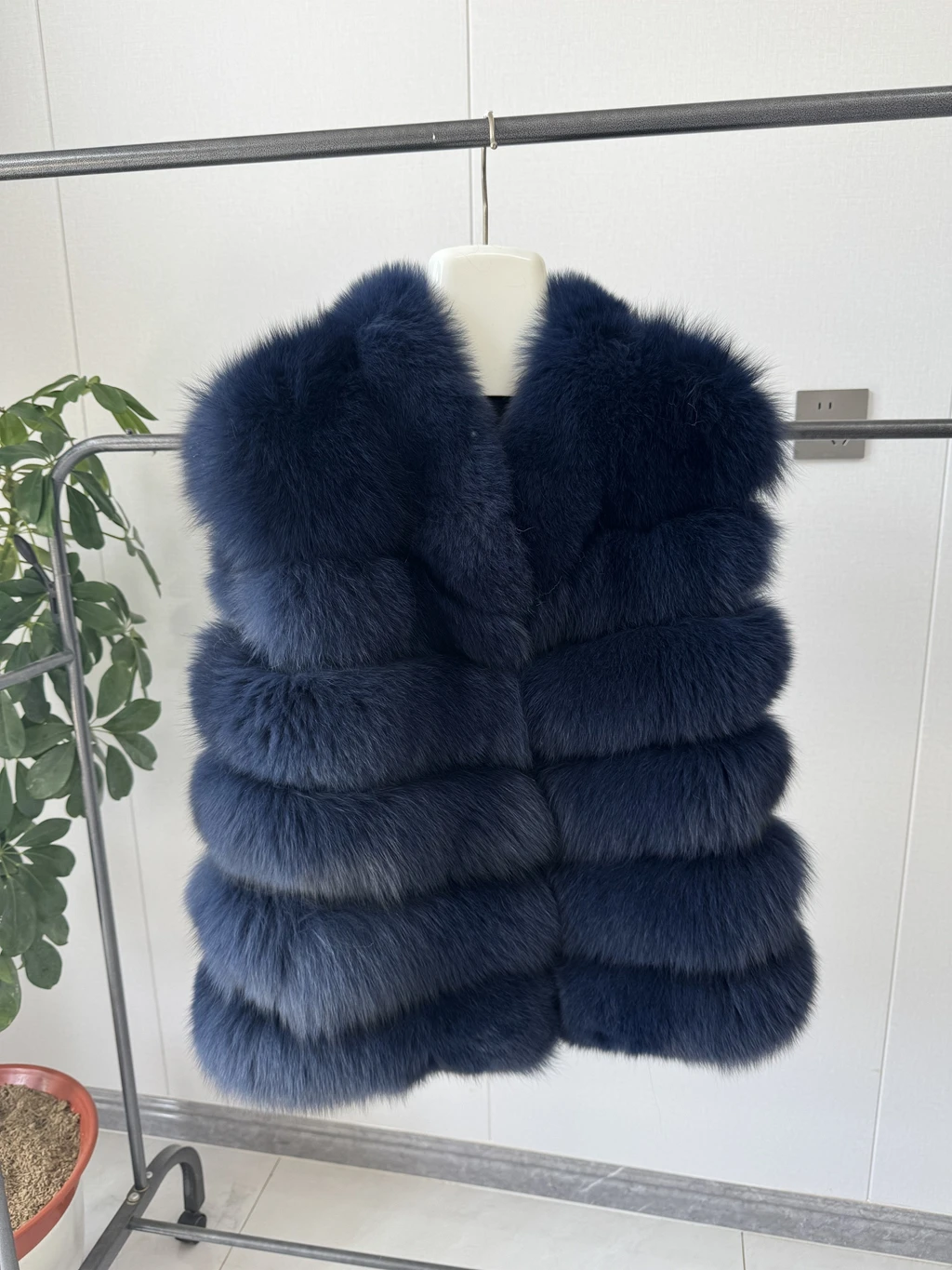 2026 NEW style Fox Fur Coat Real Winter New Outwears Women's Fashion Luxury Jacket High Quality Clothing Natural And Stand Colla
