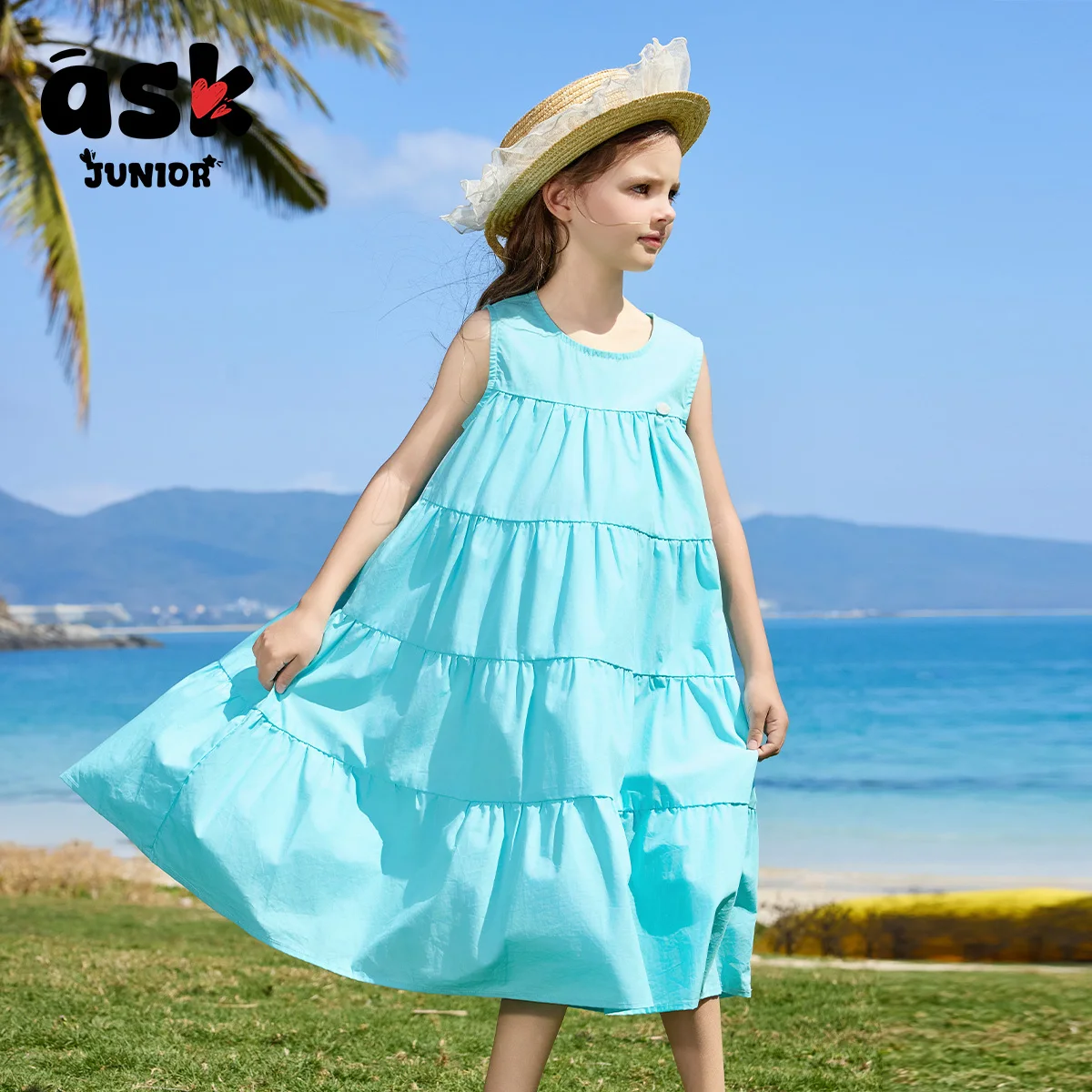 اسأل فستانًا طويلًا بدون أكمامًا للفتيات الصغيرات بلون سادة على شكل كعكة #1