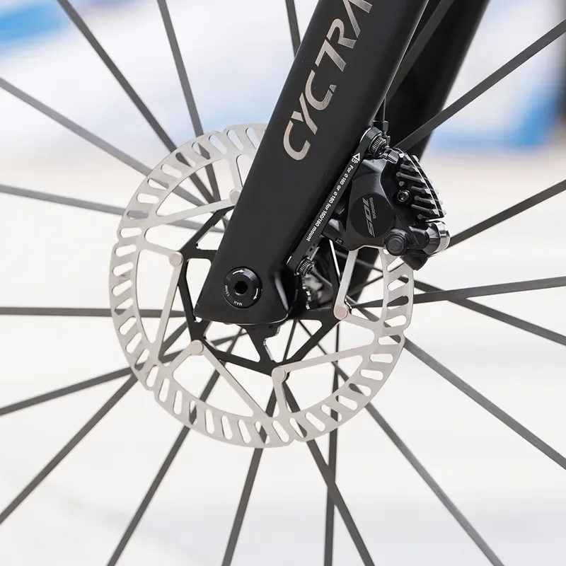 CYCTRAC Saitu R18 Carbon Fiber Road Bike R7120 Hydraulic Disc Brake Carbon Spokes Competition Racing Bicycle