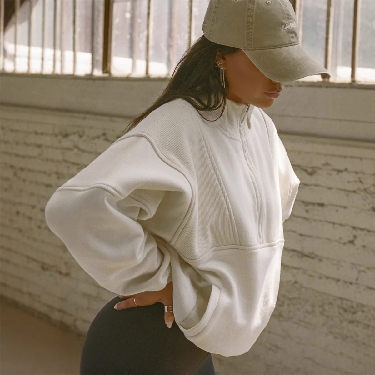 

Женская спортивная толстовка на молнии с длинным рукавом для йоги, однотонная, из комфортного материала, весна 2026