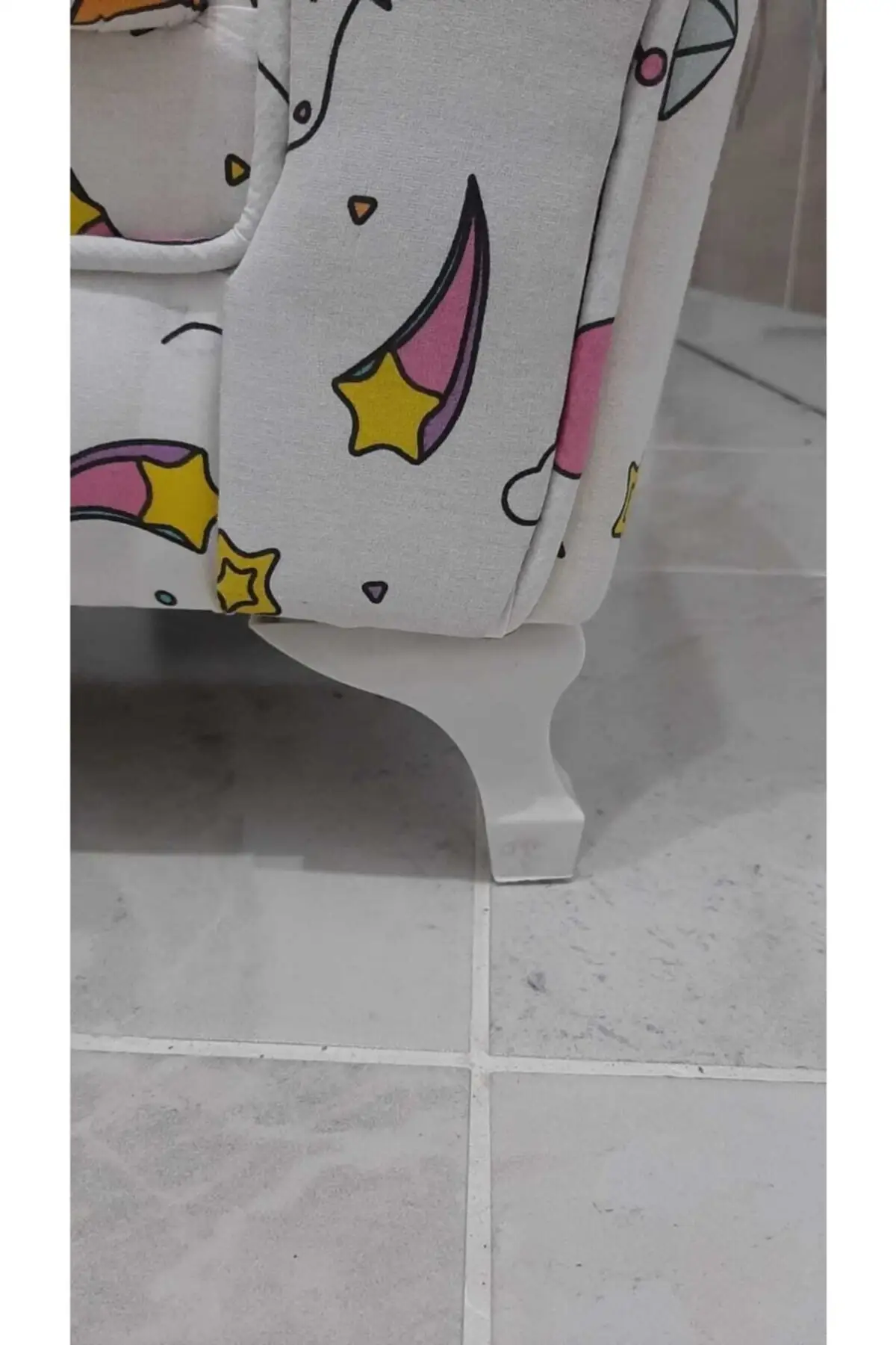 Детское кресло с рисунком