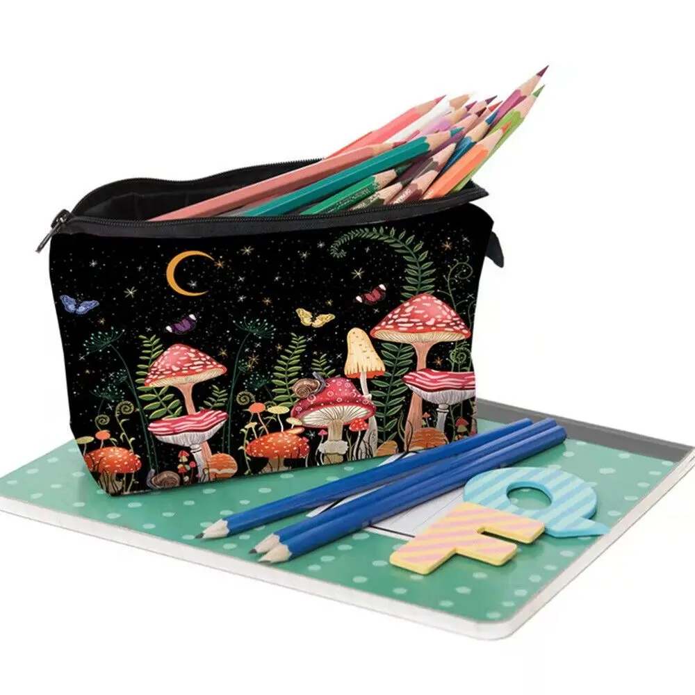 Portable Mushroom Print Cosmetic Bag Large Capacity Zipper Makeup Organizer Polyester Toiletry Bag view 4