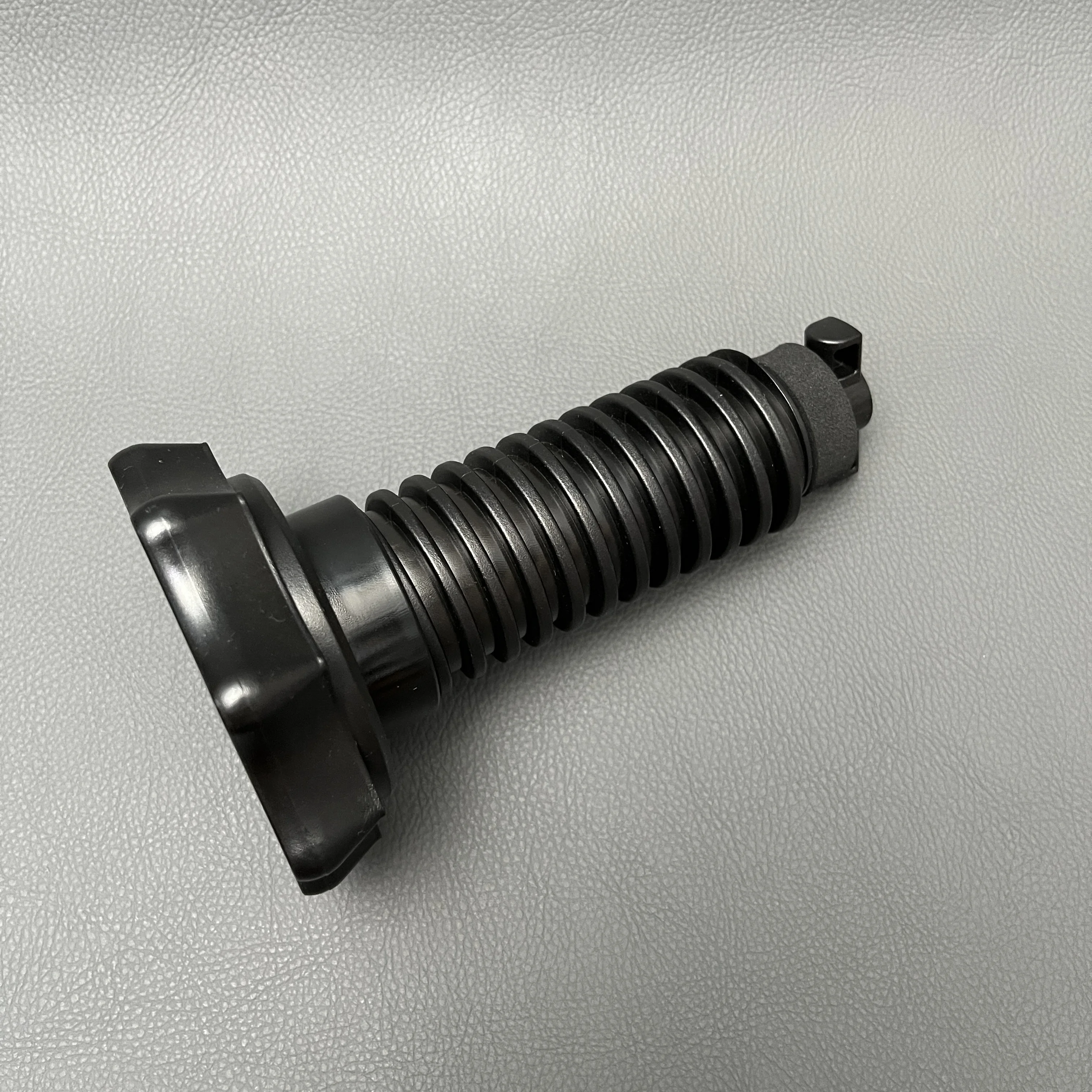 1K0803899A For Skoda Kamiq Yeti Spare Wheel Fixing Screw Spare Tire Screw 1KD 803 899A 1KD803899A