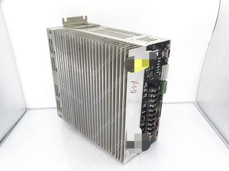 Plc URI400A6KD-2XN SERVO DRIVE Programming Controller Industrial Automation