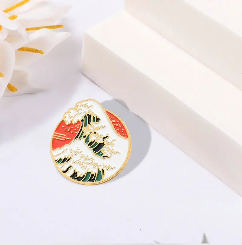 Japanese Style Enamel Pin Custom Ocean Wave Mount Fuji Brooch Badges Bag Shirt Lapel Pin Buckle Cartoon Jewelry Gift for Friends