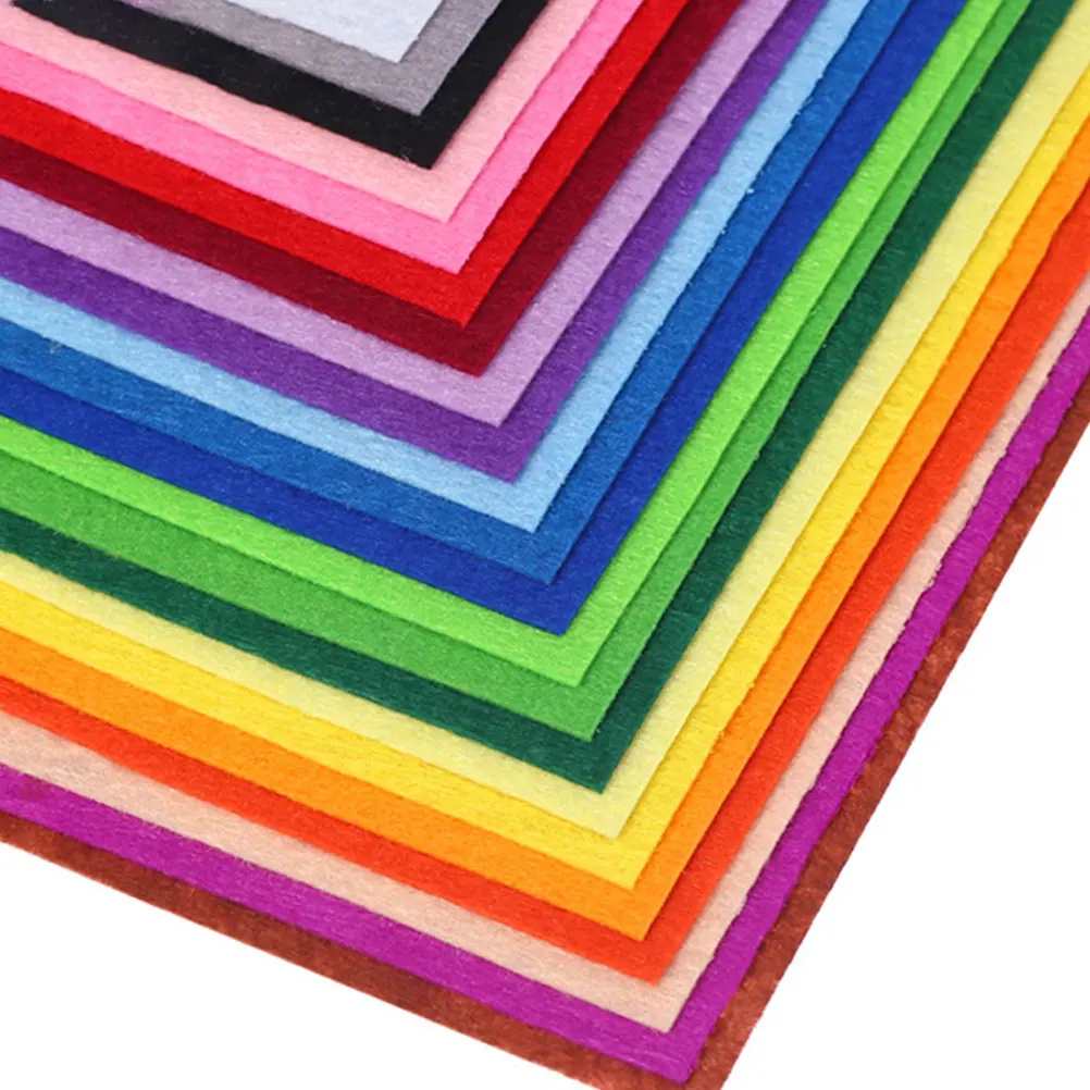

20pcs Diy Felt Cloth Non Woven Fabric DIY Felt Cloth Slices for Christmas Decorations Art Craft Production Gifts