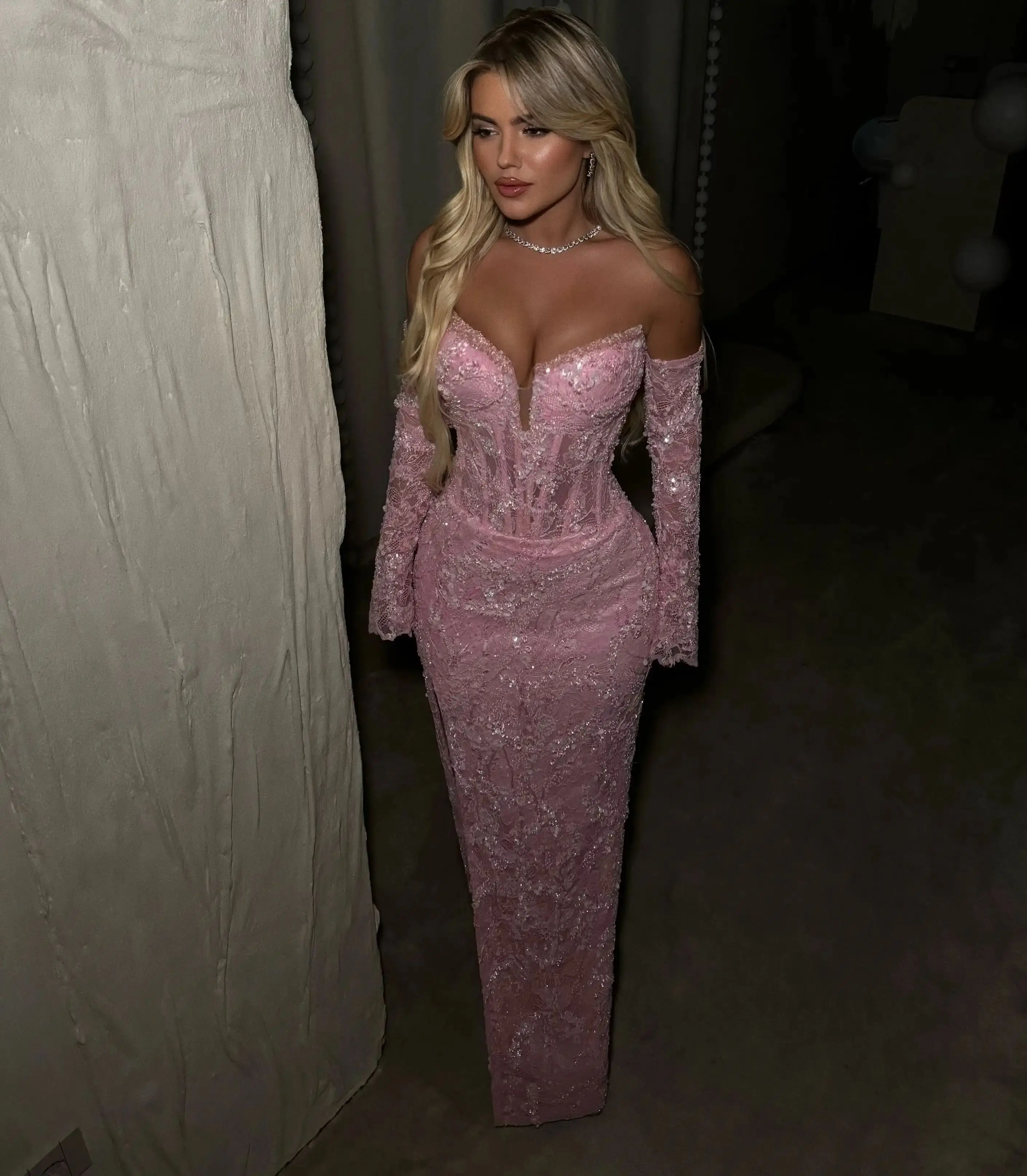

Glamorous Pink Mermaid Evening Dresses Off Shoulder Sparkly Lace Prom Gowns Long Sleeves Customized Special Occasion Dresses