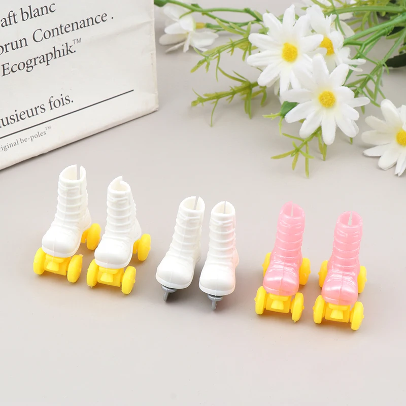 1/6 1/12 Doll Roller Skates Shoes Pink Skating Boot Dolls Fashion Short Boots Decorative Sports Toy Play Doll Accessories