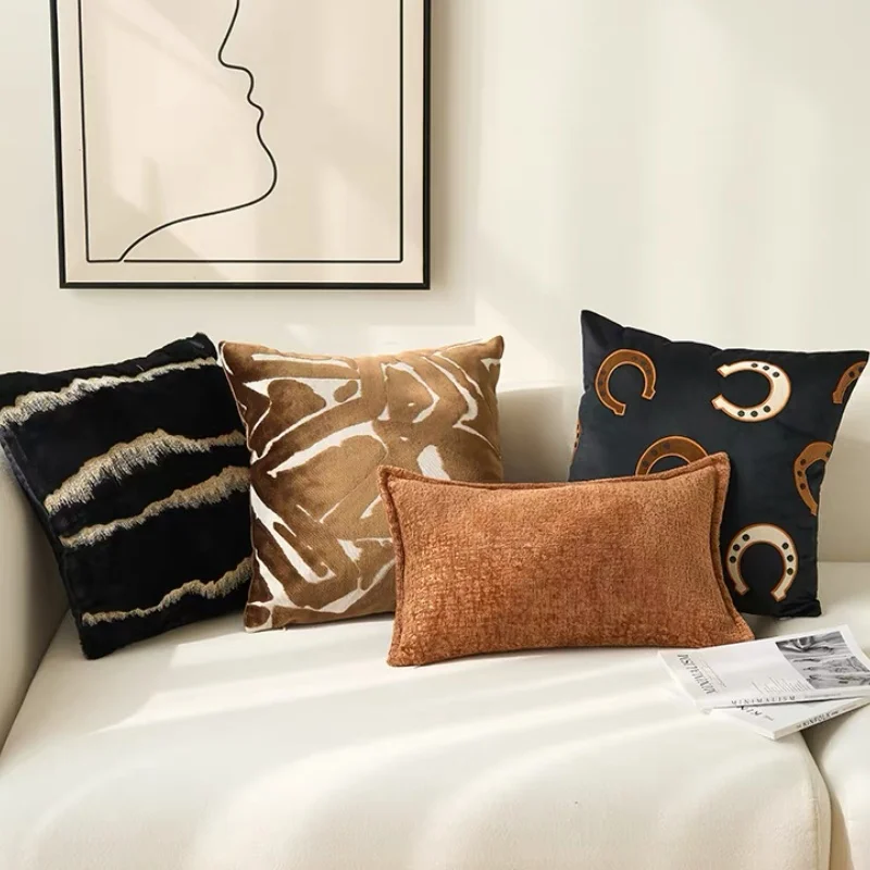 Luxury Horseshoe Patterns Pillows Western Equestrian Throw Pillow Cover  Black & Brown Decorative Cushion Cases For Sofa Chair