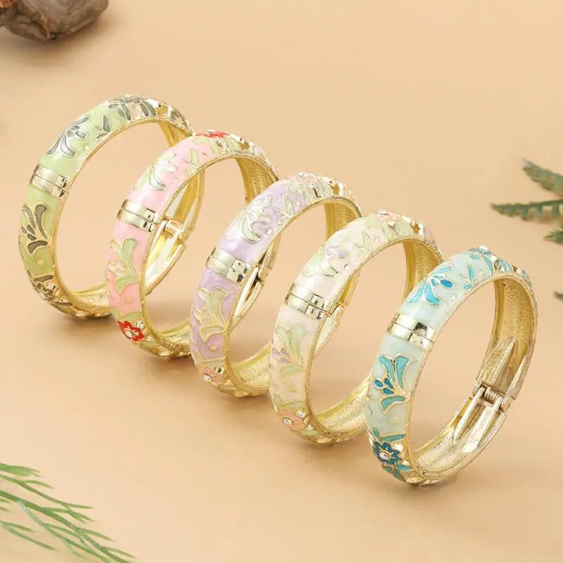 Vintage Enamel Gold Plated Bangle Delicate Colorful Floral Print Scratch Resistant Jewelry for Ladies Daily Outing