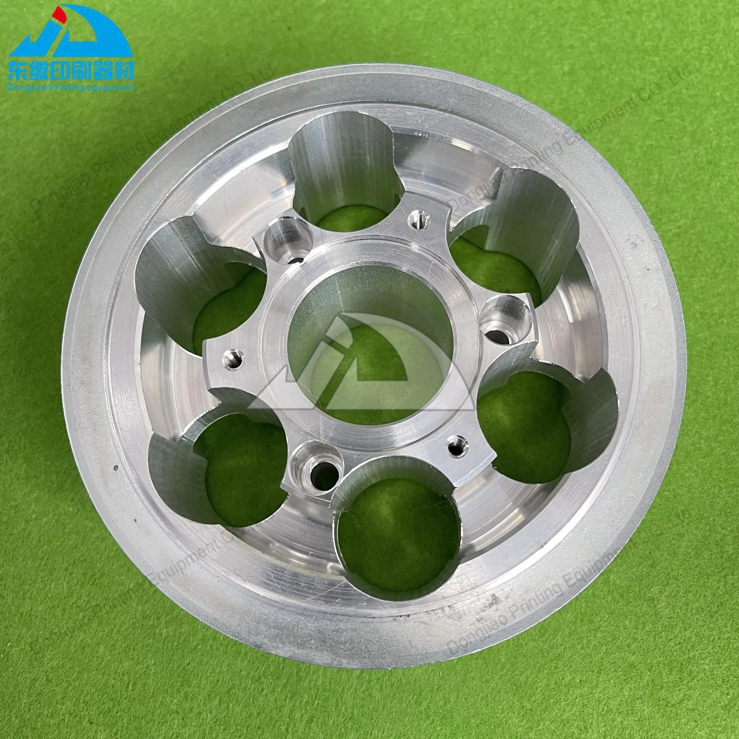 

SA.109.1331 Dentue Clutch for Heidelberg SM102 CD102 XL105 Size 135x48x37mm Pulley