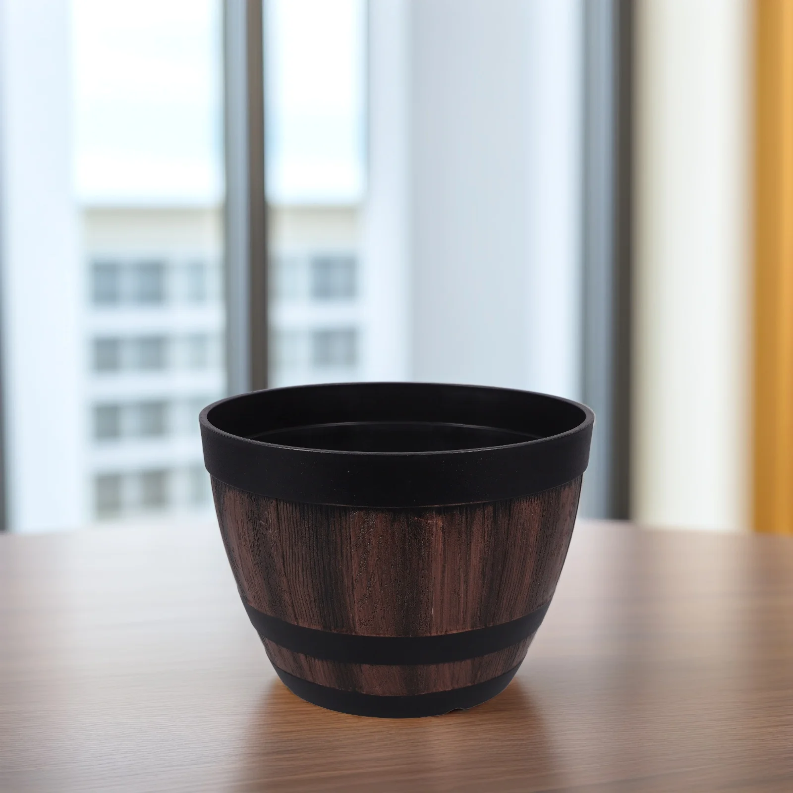 

Resin Flower Pot Barrel Shaped Vintage Planter Large Capacity Outdoor Garden Planter For Lotus Water Lilies With Drainage Hole