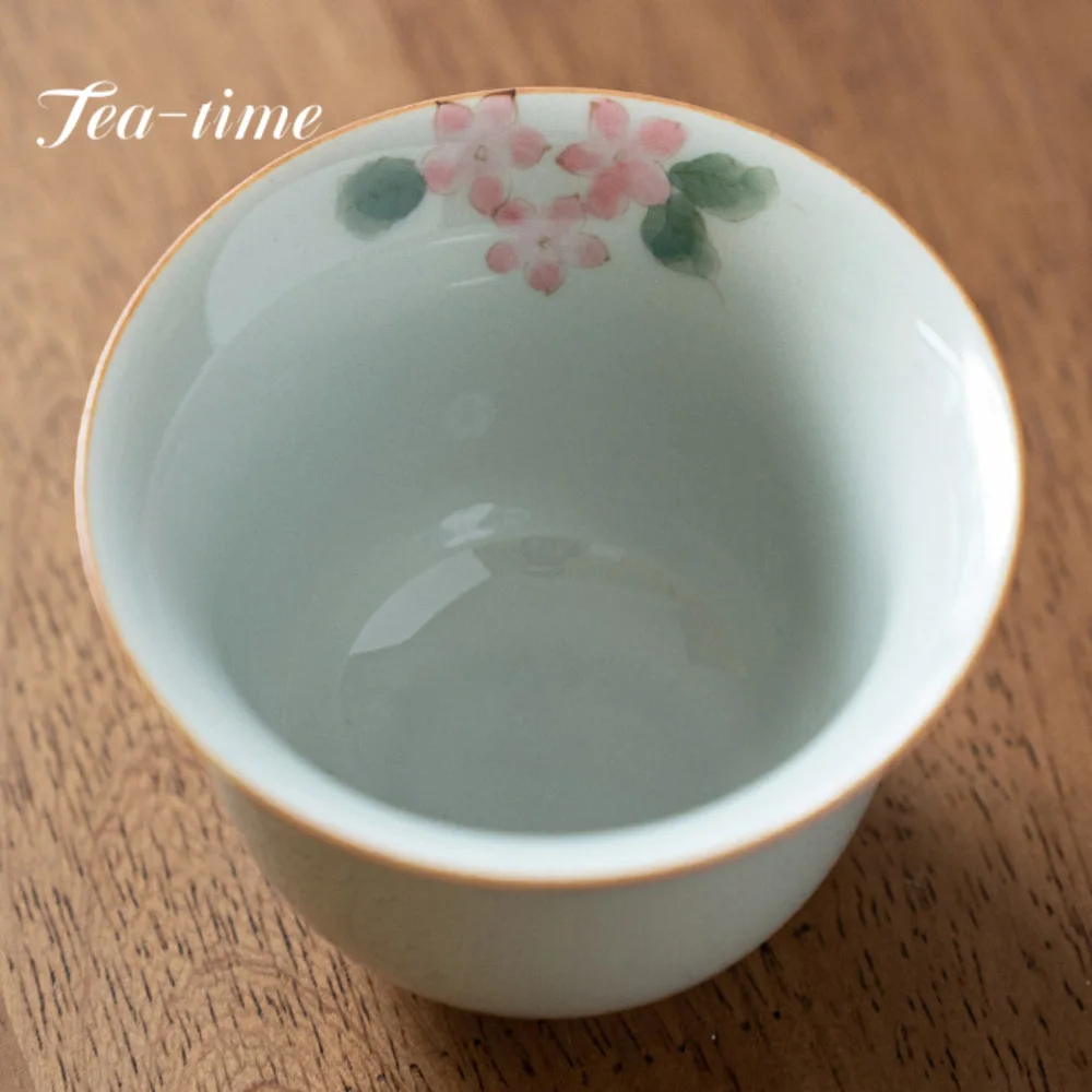 120ml Pure Hand-painted Embroidered Ball Ceramic Cover Bowl Retro Tea Bowl with Saucer Lid Kit Tea Making Gaiwan Kung Fu Tools