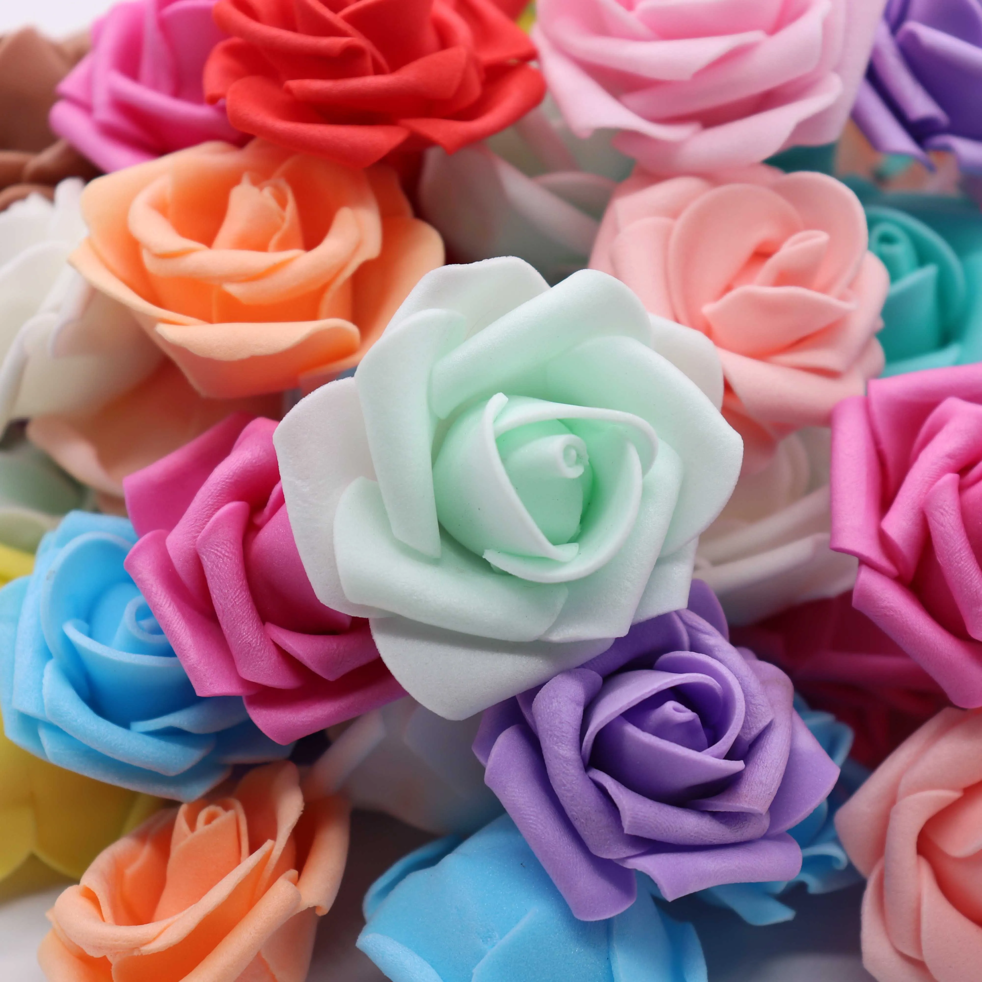 

4cm 30PCS/Lot Big PE Foam Rose Artificial Flower Head Home Wedding Decoration DIY Scrapbooking Wreath Fake Decorative Ros