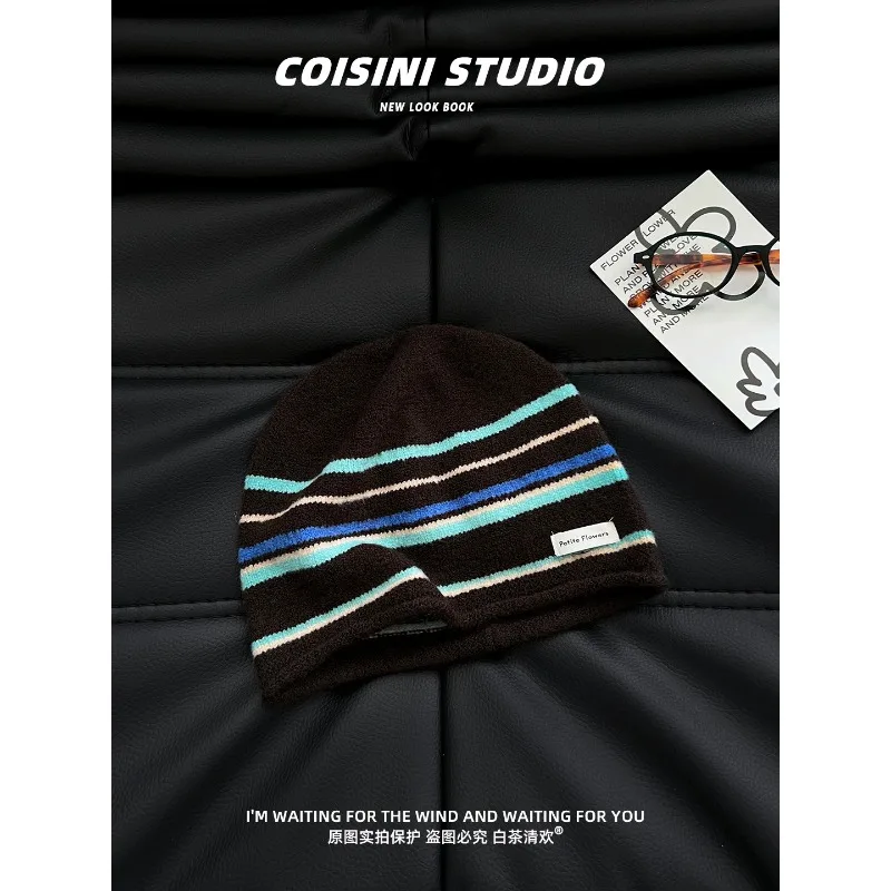 Neue Retro-Kontraststreifen-Strickmütze für Männer und Frauen im Herbst und Winter, warme und vielseitige Skull-Beanie-Mütze. – Detail 3