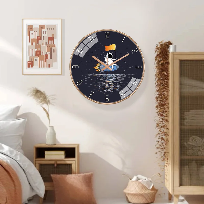 Fashion Astronaut Clock Silent Non Ticking Classroom Living Room Kid's Room Clock Wall Mounted No Drilling Required Home Decor