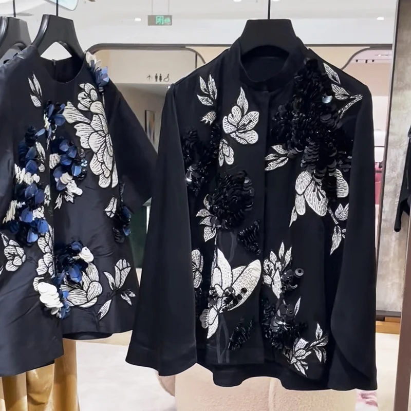 

Artistic Treasure Lady's Handmade Embroidered Shawl Coat Heavy Embroidery Workmanship Silk Top for Women Spring Season