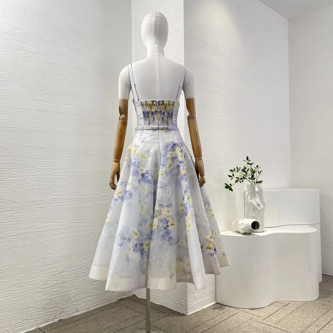 Robe mi-longue violette clair, sans manches, col en cœur, plissée, froncée, découpée, nouvelle mode 2025