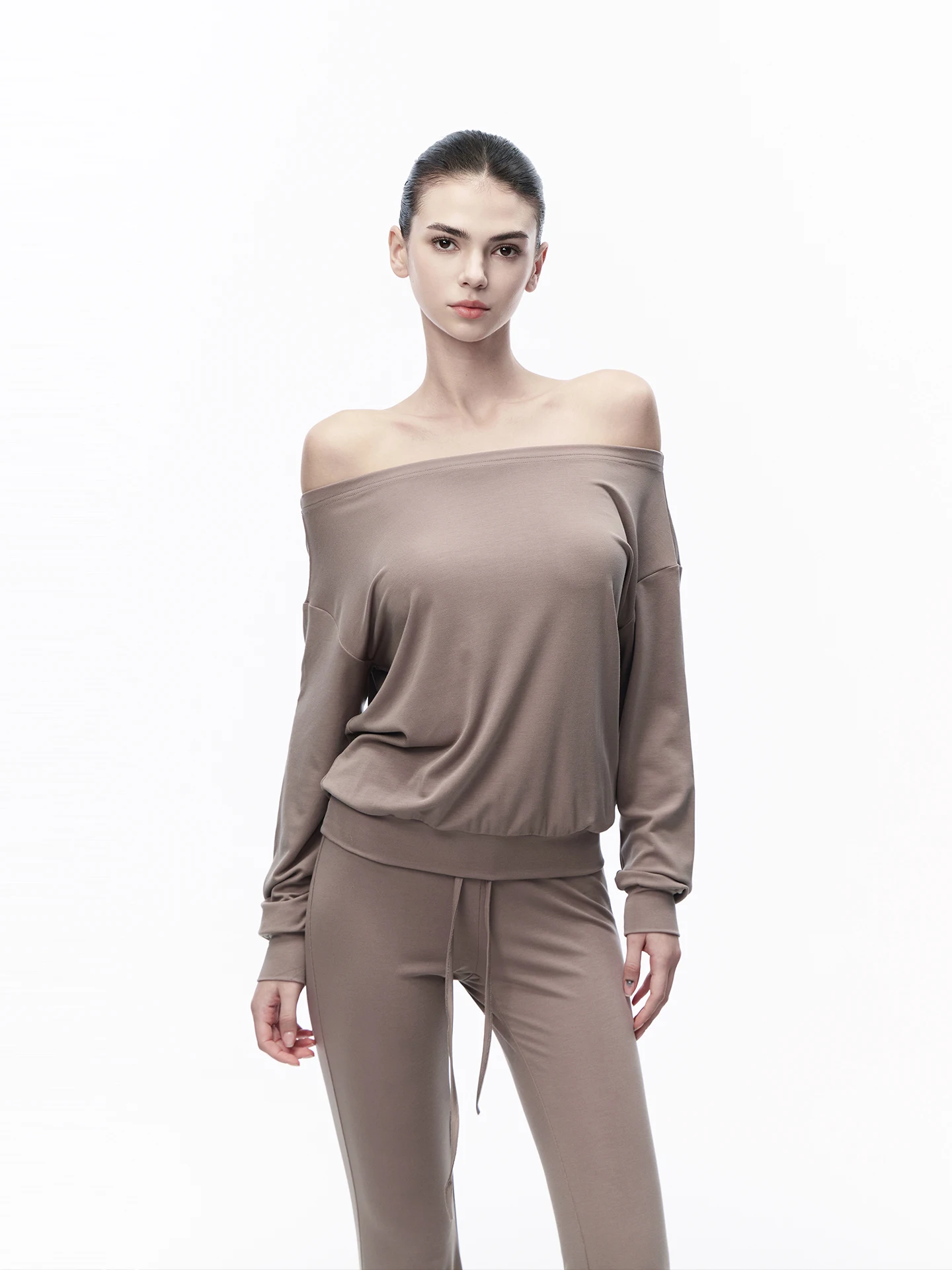 

JLAUNT American Retro One Shoulder T-Shirt Women's Spring Design Lazy Side Shoulder Hot Girl Shoulder Exposure Top
