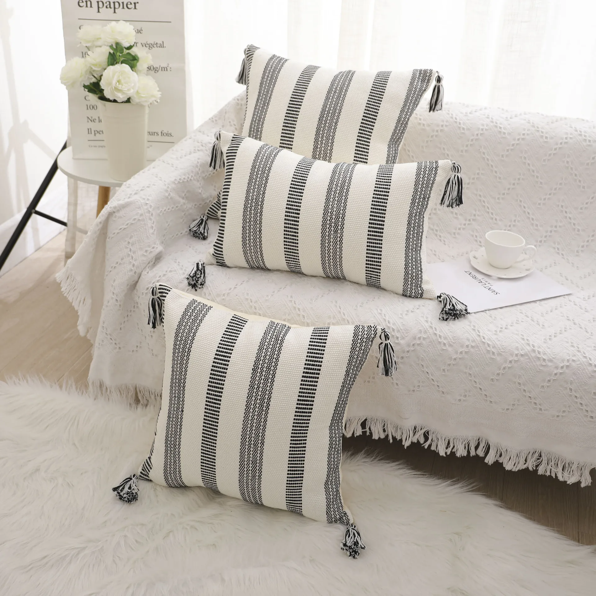 Scandinavian cotton weaving bohemian tassel pillow office lumbar pillow bedside cushion cushion sofa pillow set