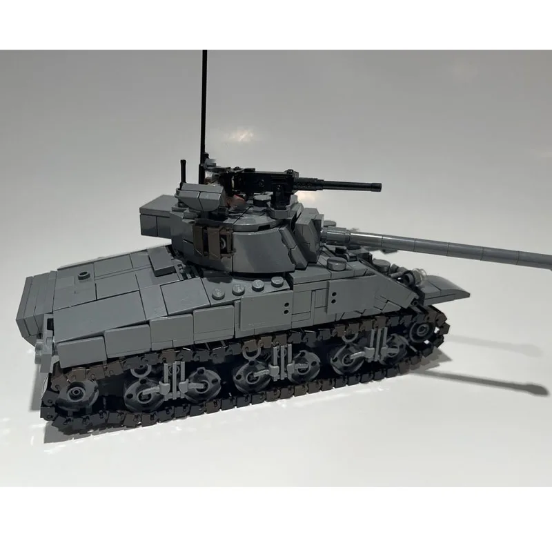 MOC-240126 سلسلة الحرب العسكرية دبابة متوسطة بنة الجمعية لتقوم بها بنفسك M4A4 شيرمان VC اليراع البريطانية الصبي نموذج اللعب 619 قطعة #3