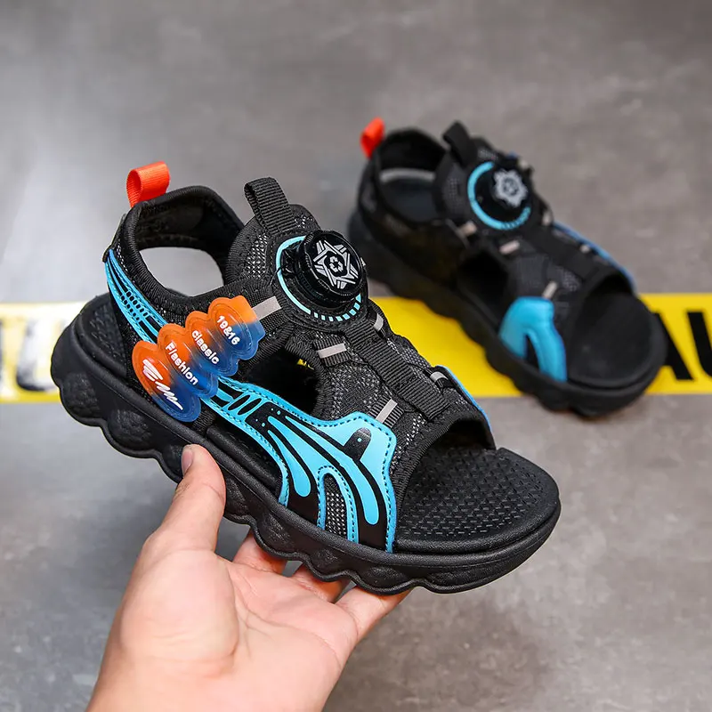 2024 New Summer Rotating Button Boys Girl 8-12years old Sandals  Beach Water Shoes 10 to 14 years old Sneakers Children\'s Trendy