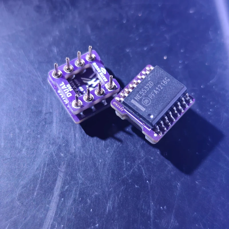 

Ansenmei 5532D pair, on5532, D-package ultra-low profile gold-plated adapter board. The price is for a pair of two pieces