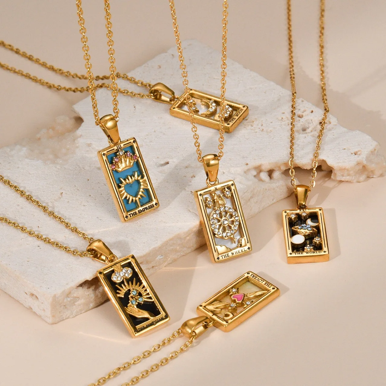 Fashionable Tarot Card Pendant Necklace, Suitable For Women Daily, Party Wear, Holiday Gift