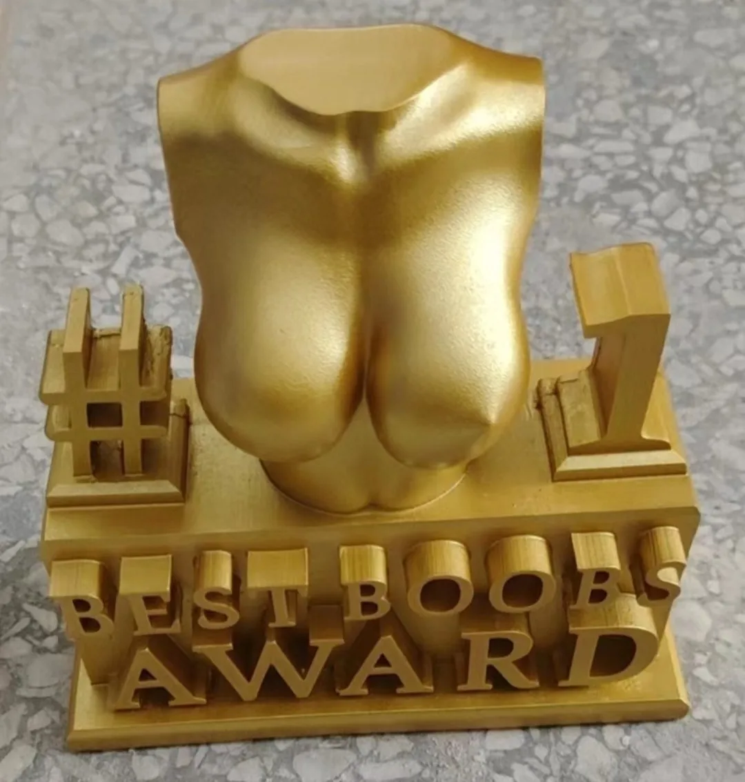 Golden Win Cup Statuette Award Statue Best Boobs Gold Creative Boobs Award Funny Trophy No Deforming Decorative Home Ornaments